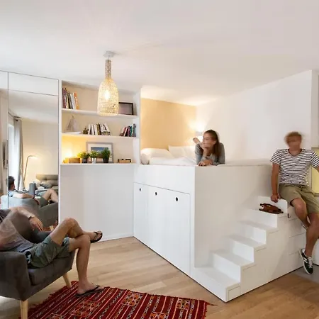 Appartement studio Paris 17e *
